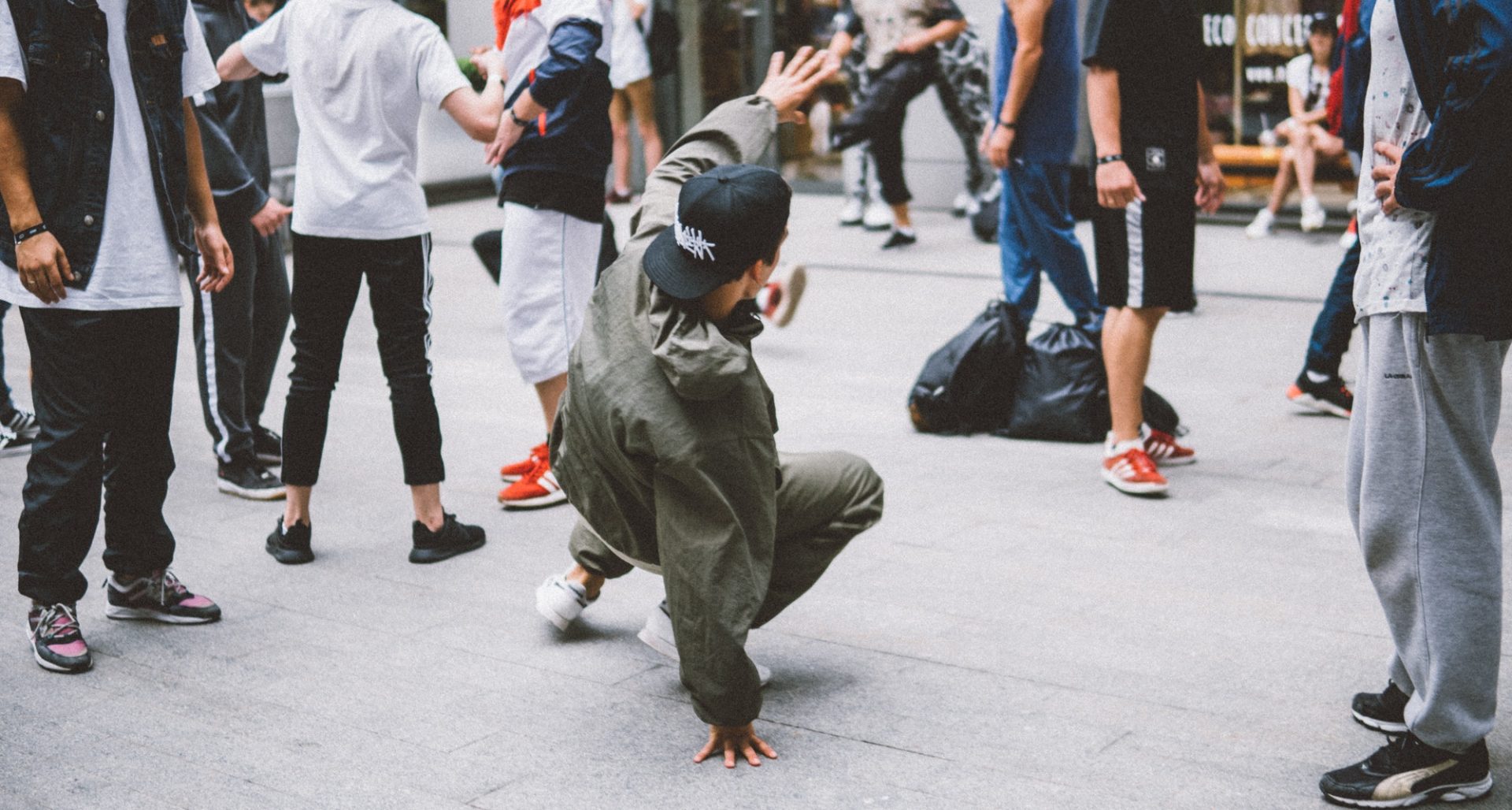 B-boy breakdance freestyle urban dance battle