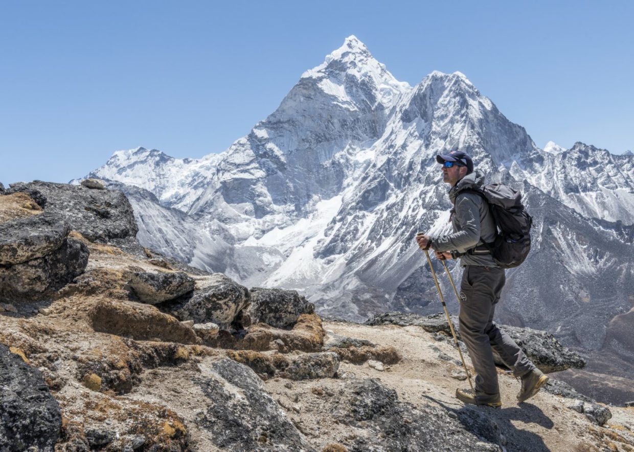 Nepal, Solo Khumbu, Everest, Mountaineer walking at Dingboche