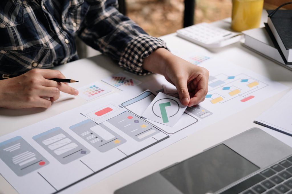 ux designer creative Graphic planning application development for web mobile phone or computer